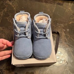 Ugg neumel limited edition color